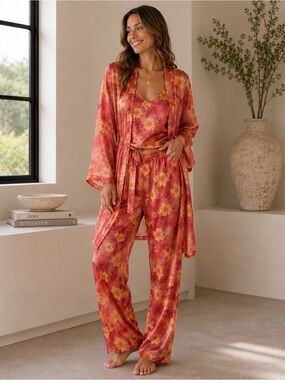 VTG Sophia by Delicates 3pc Chiffon Kimono Robe, Tank & Pants Set - M
